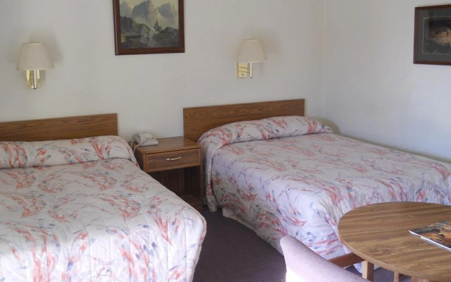 photo 5 of Tomahawk Lodge