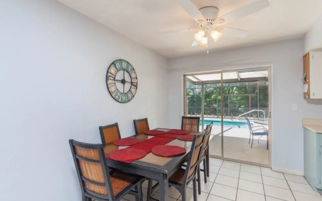 photo 5 of Tomlinson House #228601