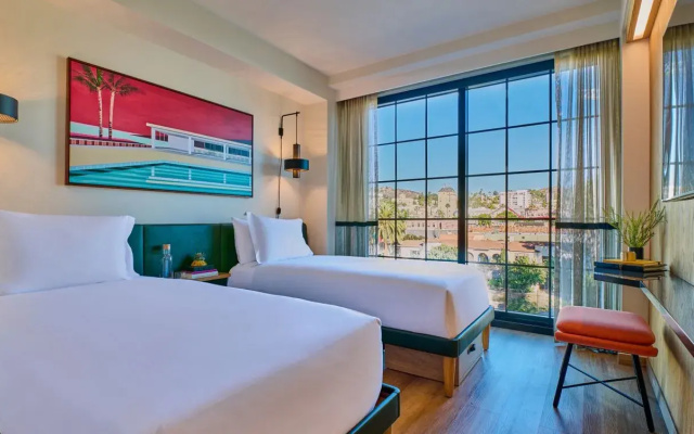 photo 4 of Hollywood Volume, a Tribute Portfolio Hotel