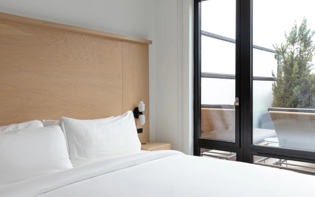 photo 4 of Arlo SoHo