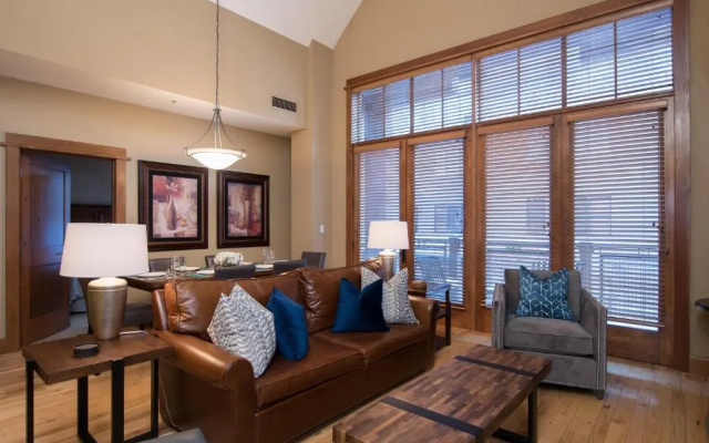 photo 4 of Top Floor Residence in The Village at Northstar! - Iron Horse North 306
