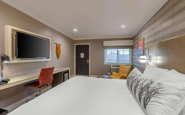 photo 3 of Bluestem Hotel Torrance Los Angeles, an Ascend Collection Hotel