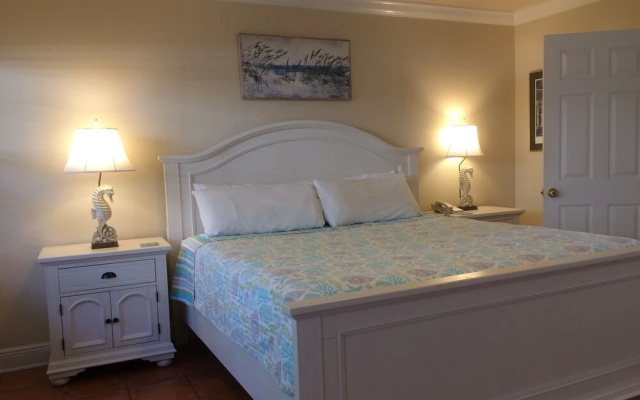 photo 3 of Tortuga Inn Beach Resort
