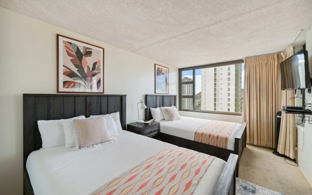 photo 4 of Tower 1 Suite 2705 - QQS