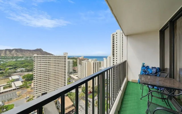 photo 5 of Tower 1 Suite 2705 - QQS