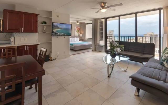 photo 4 of Newly Remodeled Corner Unit at the Waikiki Banyan with Diamond Head Views