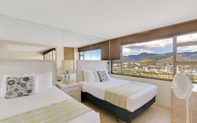 photo 2 of Tower 2 Suite 3709 - QQP