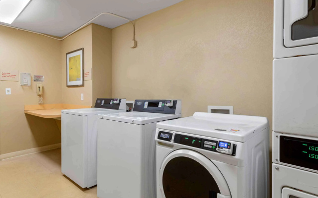 photo 4 of Extended Stay America Suites Atlanta Norcross Peachtree Corn
