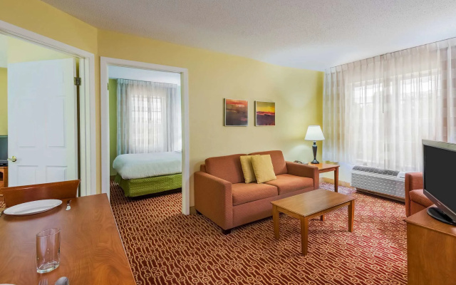 photo 4 of Pine Bush Suites Albany University