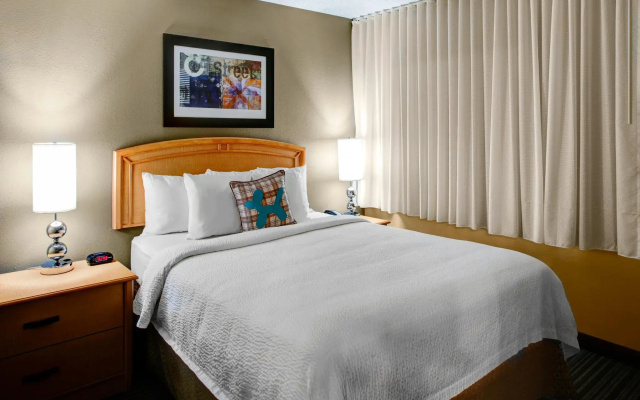 photo 3 of TownePlace Suites by Marriott Atlanta Buckhead