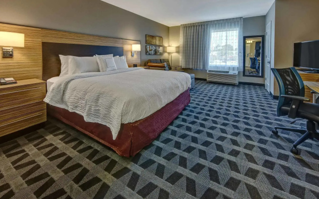 photo 3 of TownePlace Suites by Marriott Auburn University Area