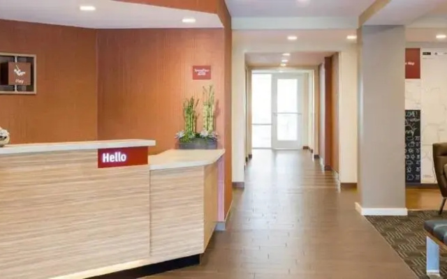 photo 2 of TownePlace Suites by Marriott Brentwood