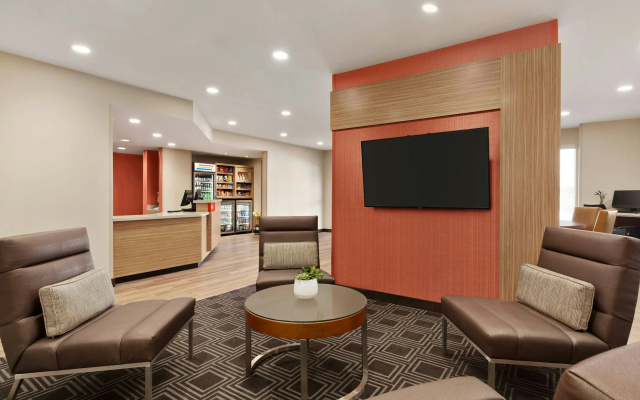 photo 3 of TownePlace Suites by Marriott Cedar Rapids Marion