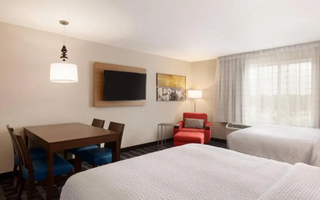 photo 5 of TownePlace Suites by Marriott Cedar Rapids Marion