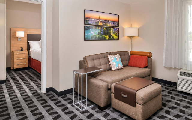 photo 3 of TownePlace Suites by Marriott Charleston-West Ashley