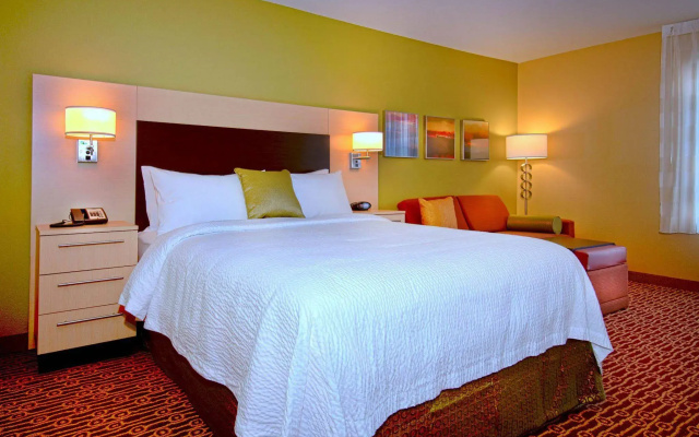 photo 4 of TownePlace Suites Chattanooga near Hamilton Place