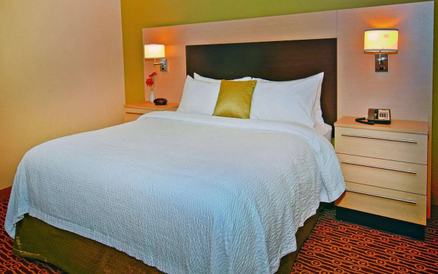 photo 5 of TownePlace Suites Chattanooga near Hamilton Place