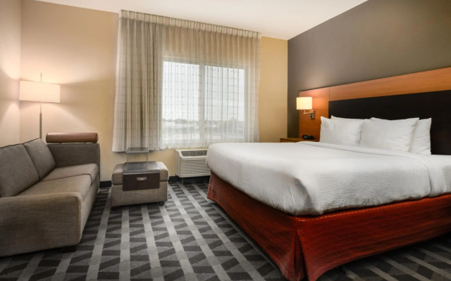 photo 4 of TownePlace Suites by Marriott Cleveland