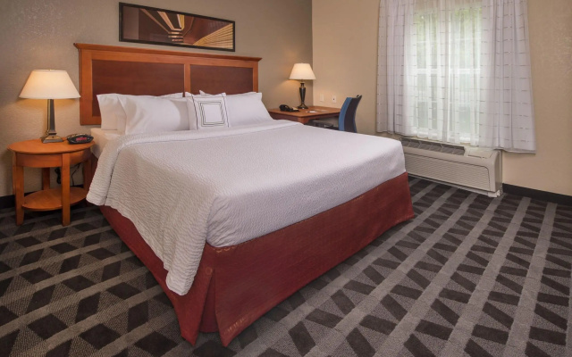 photo 5 of Towneplace Suites by Marriott Clinton at Joint Base Andrews