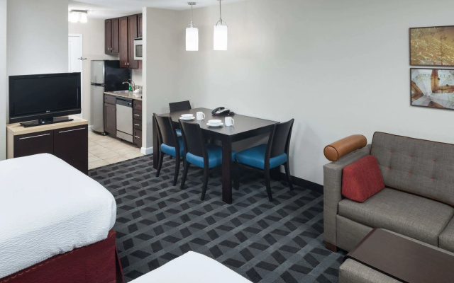 photo 3 of TownePlace Suites by Marriott Columbia Southeast/Ft Jackson