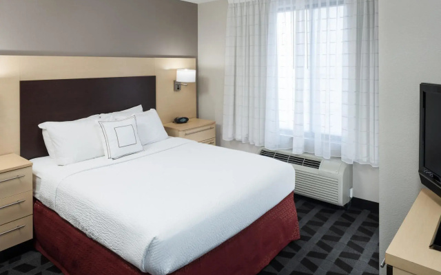 photo 4 of TownePlace Suites by Marriott Columbia Southeast/Ft Jackson