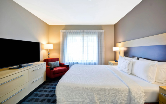 photo 3 of TownePlace Suites by Marriott Dallas Lewisville