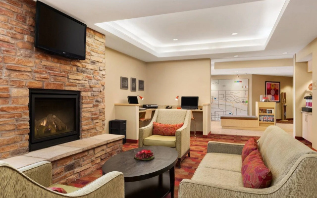 photo 2 of TownePlace Suites by Marriott Denver Airport at Gateway Park