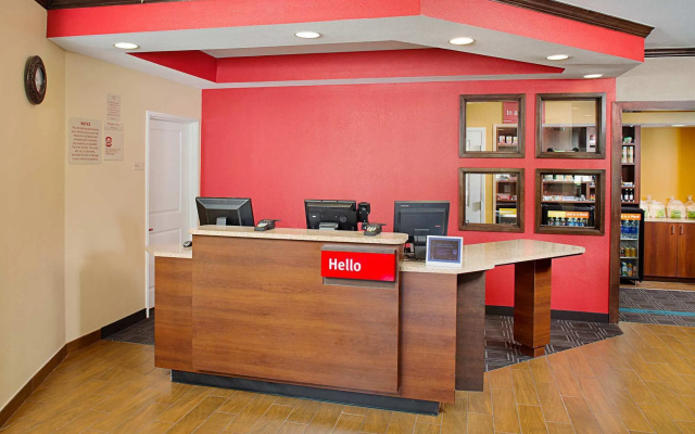 photo 2 of TownePlace Suites by Marriott Fayetteville North