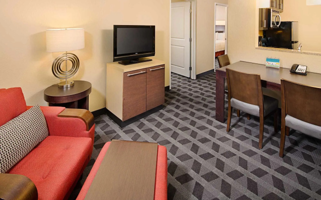 photo 4 of TownePlace Suites by Marriott Fayetteville North