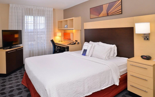 photo 4 of TownePlace Suites by Marriott Las Vegas Henderson