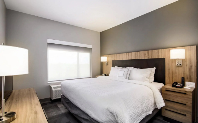 photo 4 of Towneplace Suites Houston Hobby Airport