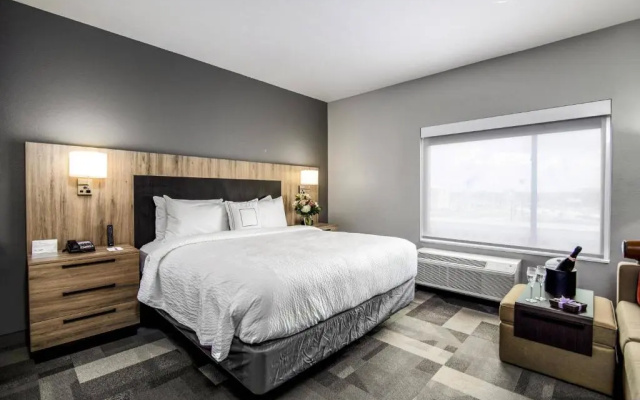photo 5 of Towneplace Suites Houston Hobby Airport