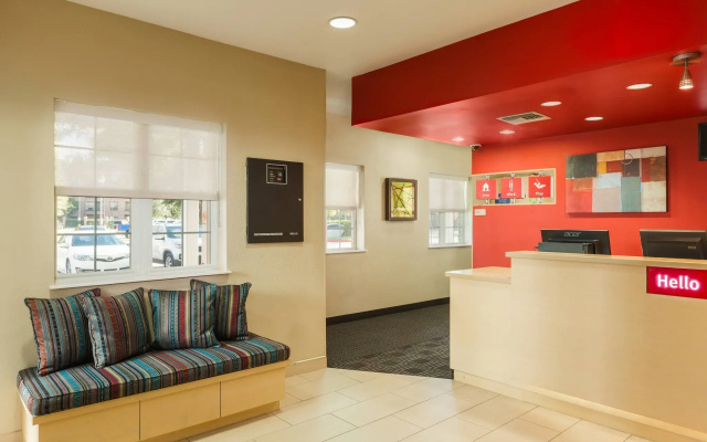 photo 2 of Towneplace Suites By Marriott Houston Northwest