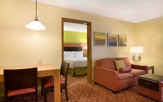 photo 3 of TownePlace Suites Houston Energy Corridor/Katy Freeway