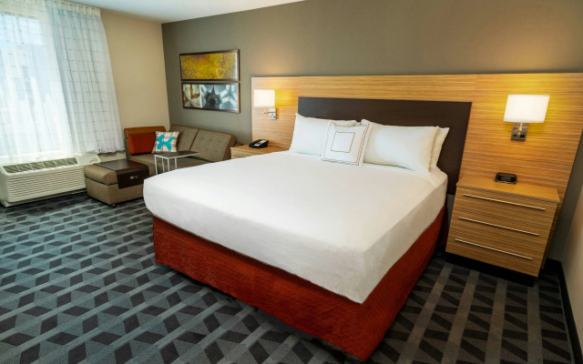 photo 5 of TownePlace Suites by Marriott Irvine Lake Forest