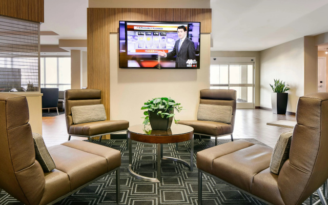 photo 2 of Towneplace Suites Kansas City Airport