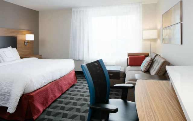 photo 5 of Towneplace Suites Kansas City Airport