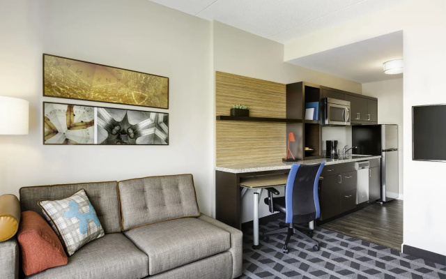 photo 4 of TownePlace Suites by Marriott Kansas City at Briarcliff