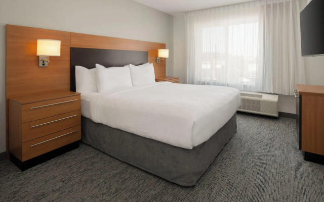 photo 4 of TownePlace Suites by Marriott Lancaster, CA