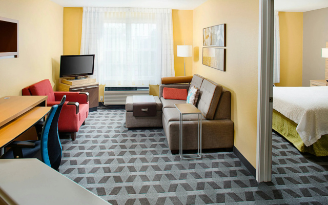photo 2 of TownePlace Suites by Marriott Manchester