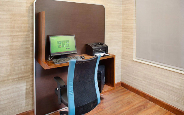 photo 5 of TownePlace Suites by Marriott Manchester
