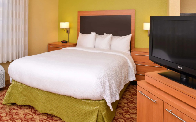 photo 5 of TownePlace Suites By Marriott Miami Lakes