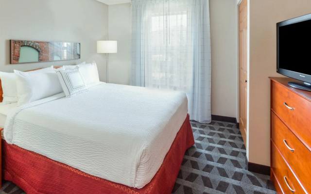 photo 5 of TownePlace Suites by Marriott -Minneapolis West/StLouis Park