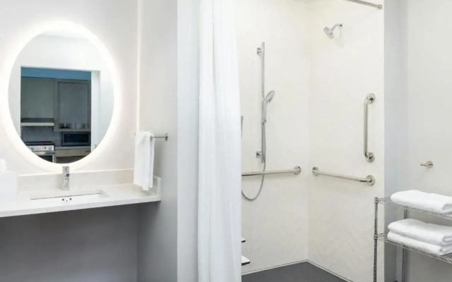 photo 5 of Towneplace Suites By Marriott Monrovia