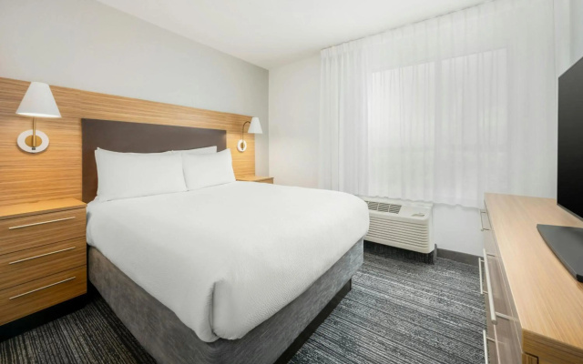 photo 3 of TownePlace Suites by Marriott Montgomery EastChase