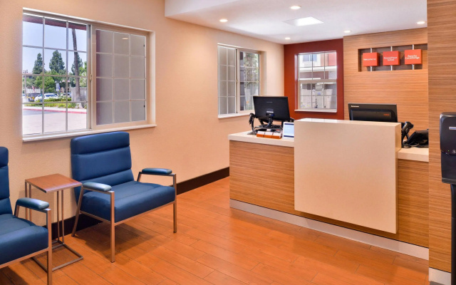 photo 3 of TownePlace Suites by Marriott Ontario Airport