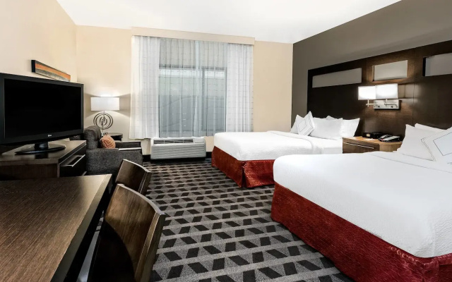 photo 3 of TownePlace Suites by Marriott San Antonio Downtown Riverwalk