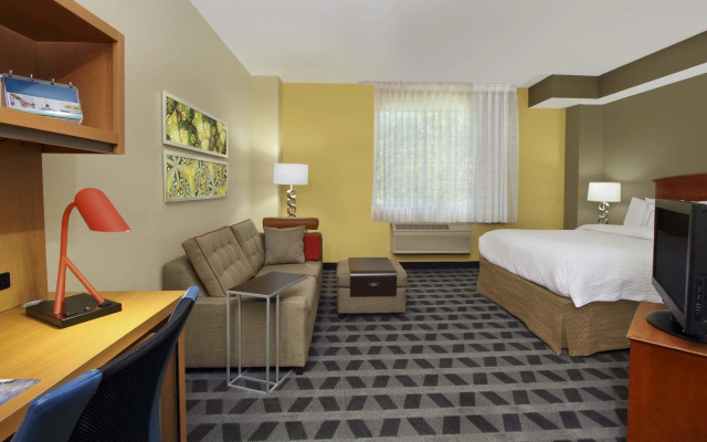 photo 4 of TownePlace Suites by Marriott San Jose Cupertino