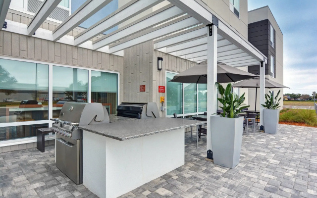 photo 2 of TownePlace Suites by Marriott Sarasota Bradenton West