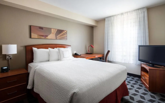 photo 2 of Sonesta Simply Suites Seattle Renton